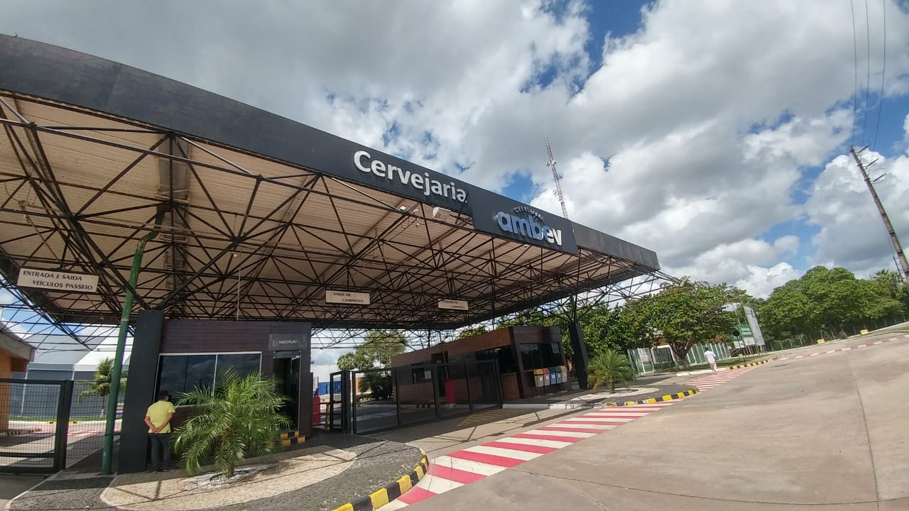 Cervejaria Ambev - Aquiraz investe em iluminação LED - Frisson Online