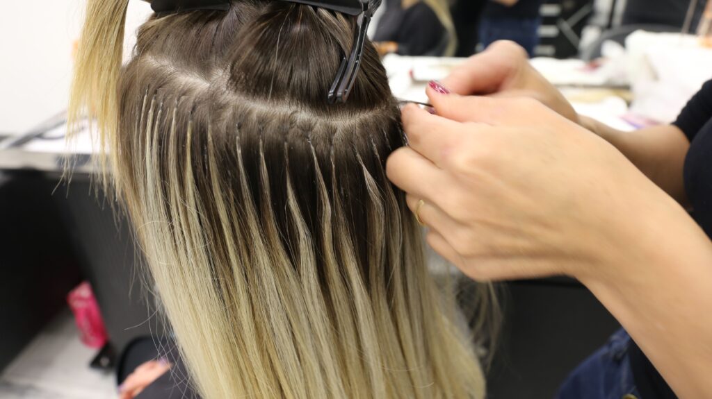 O mega hair danifica o cabelo natural? - Frisson Online